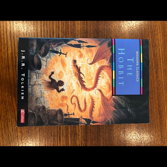 The Hobbit and Lord of the Rings, complete collection, like new. - Picture 3 of 7